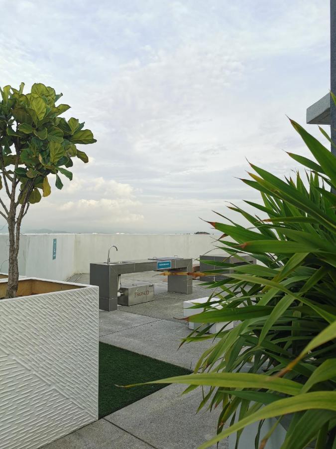 Apartamento Kajang Industrial House With Olympic Size Swimming Pool Exterior foto